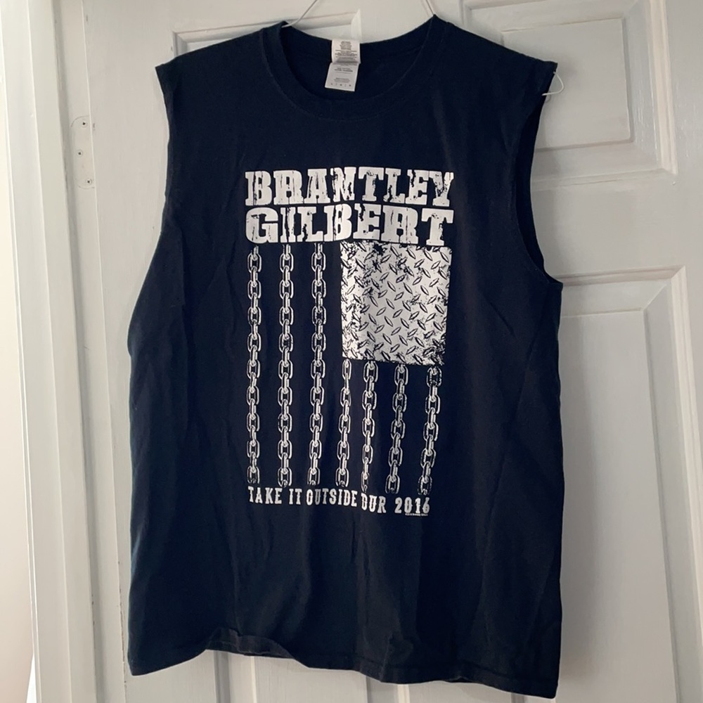 Brantley Gilbert cutaway Tshirt. BUNDLE TO SAVE